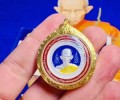 龍?婆瑞2556五?方?佛?轉(zhuǎn)?運(yùn)輪自?身